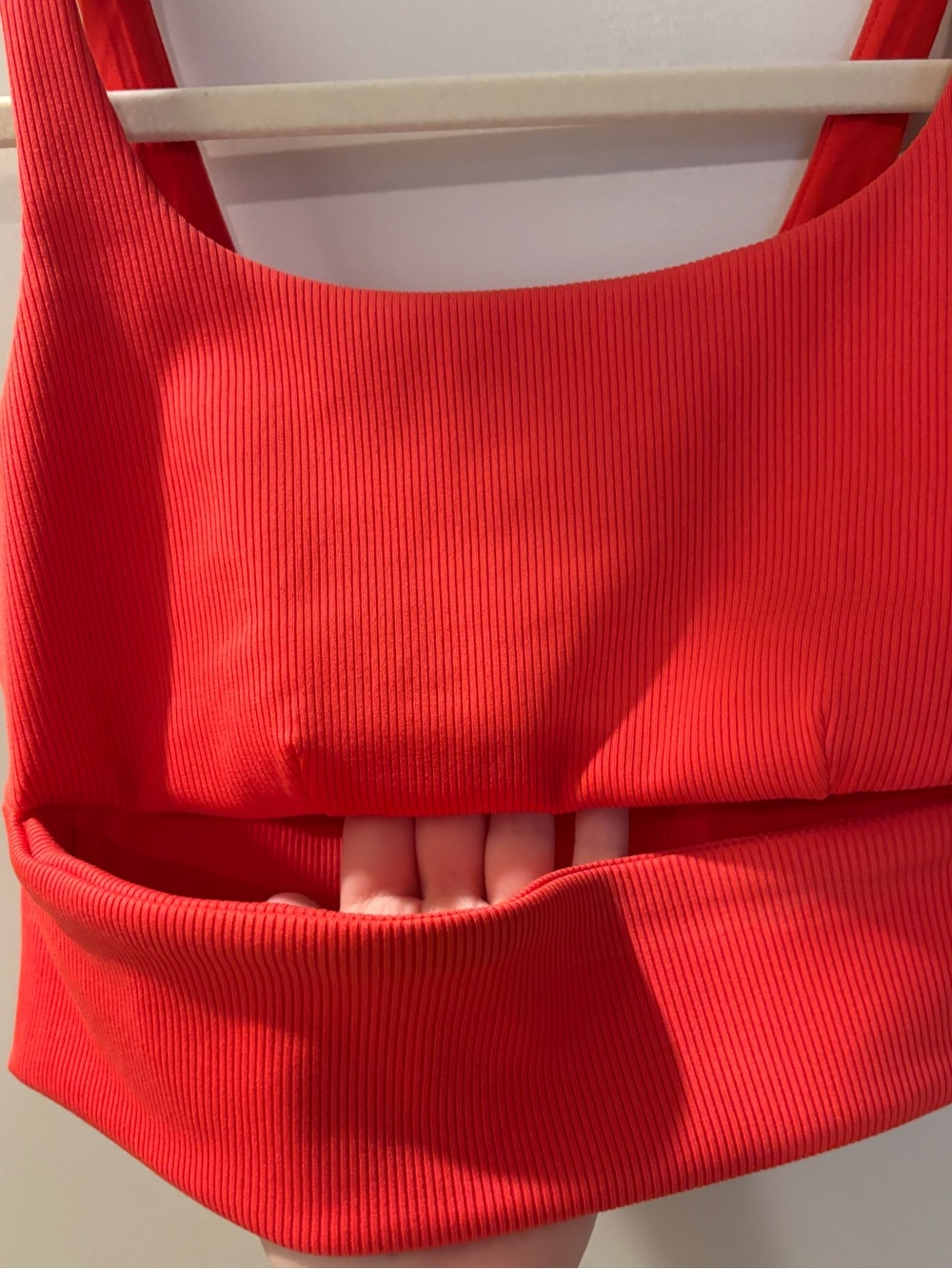ALO Yoga Coral Ribbed Peekaboo Crop Tank - Picture 2 of 6